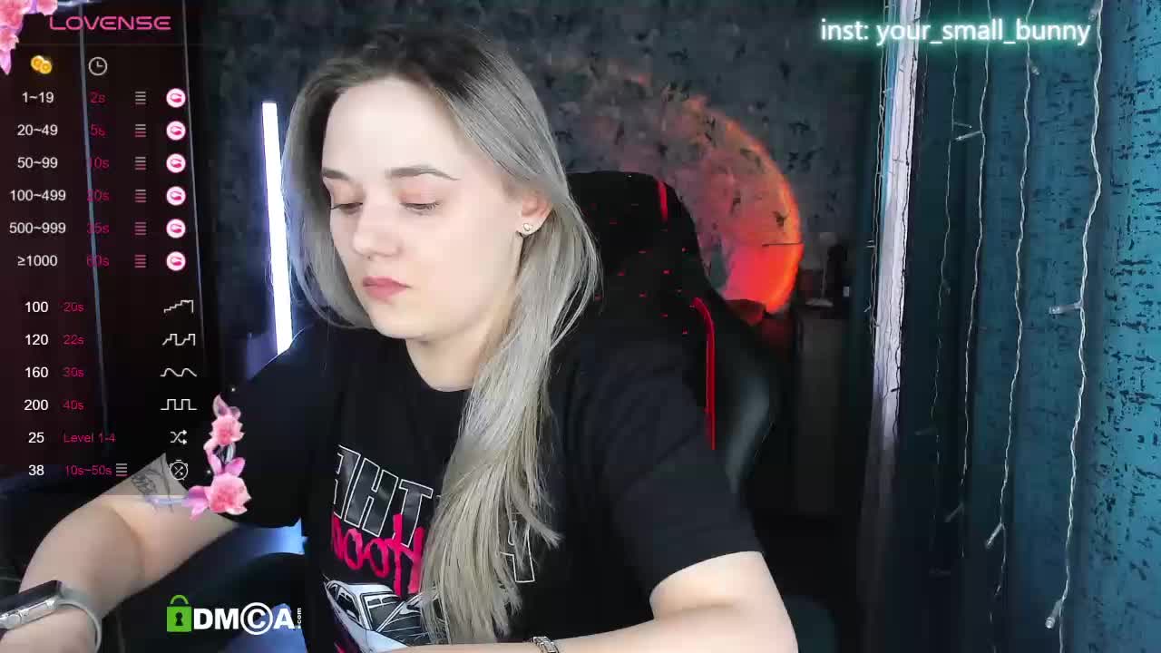 your-small-bunny Live Sex December 13, 2025