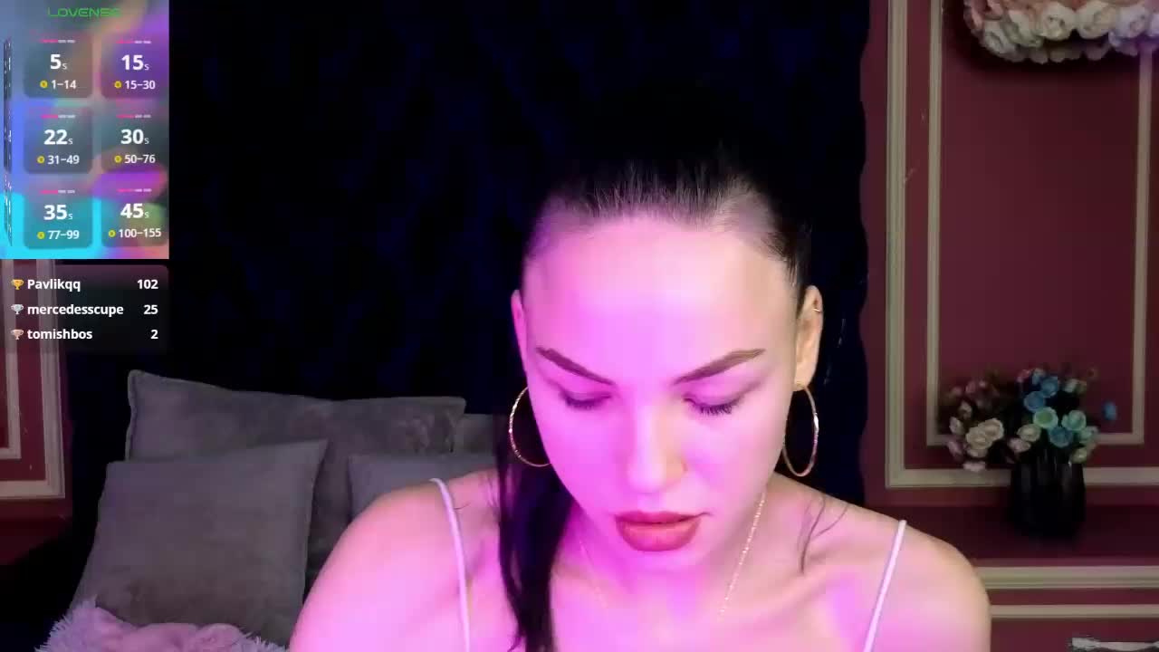 EmilyLuxxxury Live Sex October 3, 2025