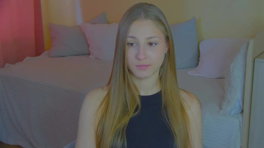 BritneyCruze Live Sex December 14, 2025