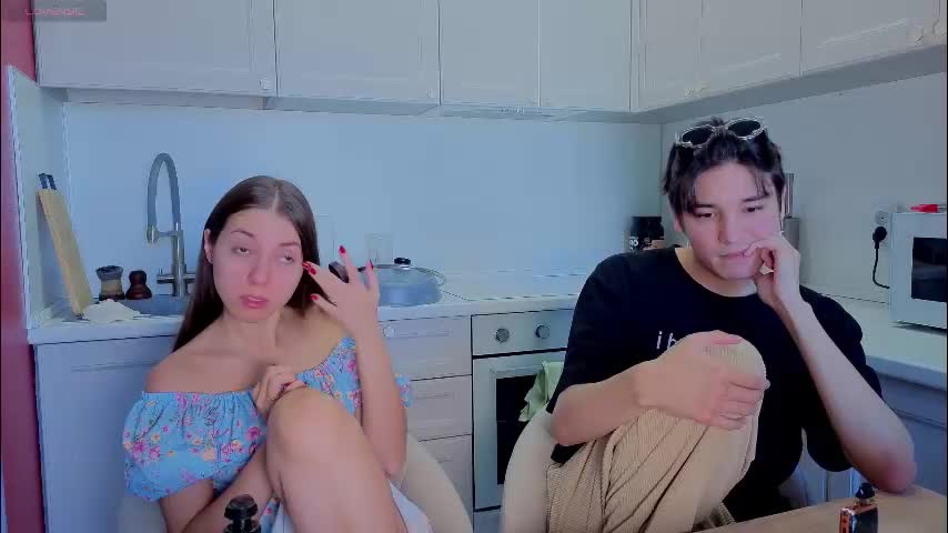 ihavepaws33 Live Sex December 14, 2025