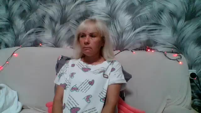 sakura_blonde Live Sex December 13, 2025