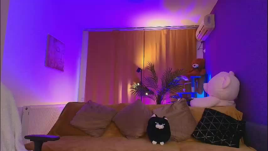 aishaaya Live Sex December 17, 2025