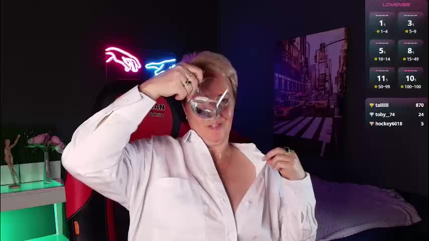 nika_smit Live Sex 2025.10.03