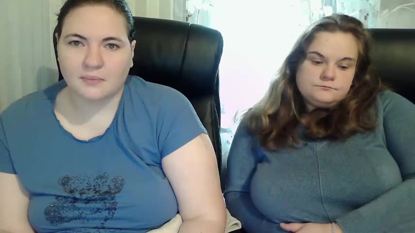 HollyXEva Live Sex December 17, 2025