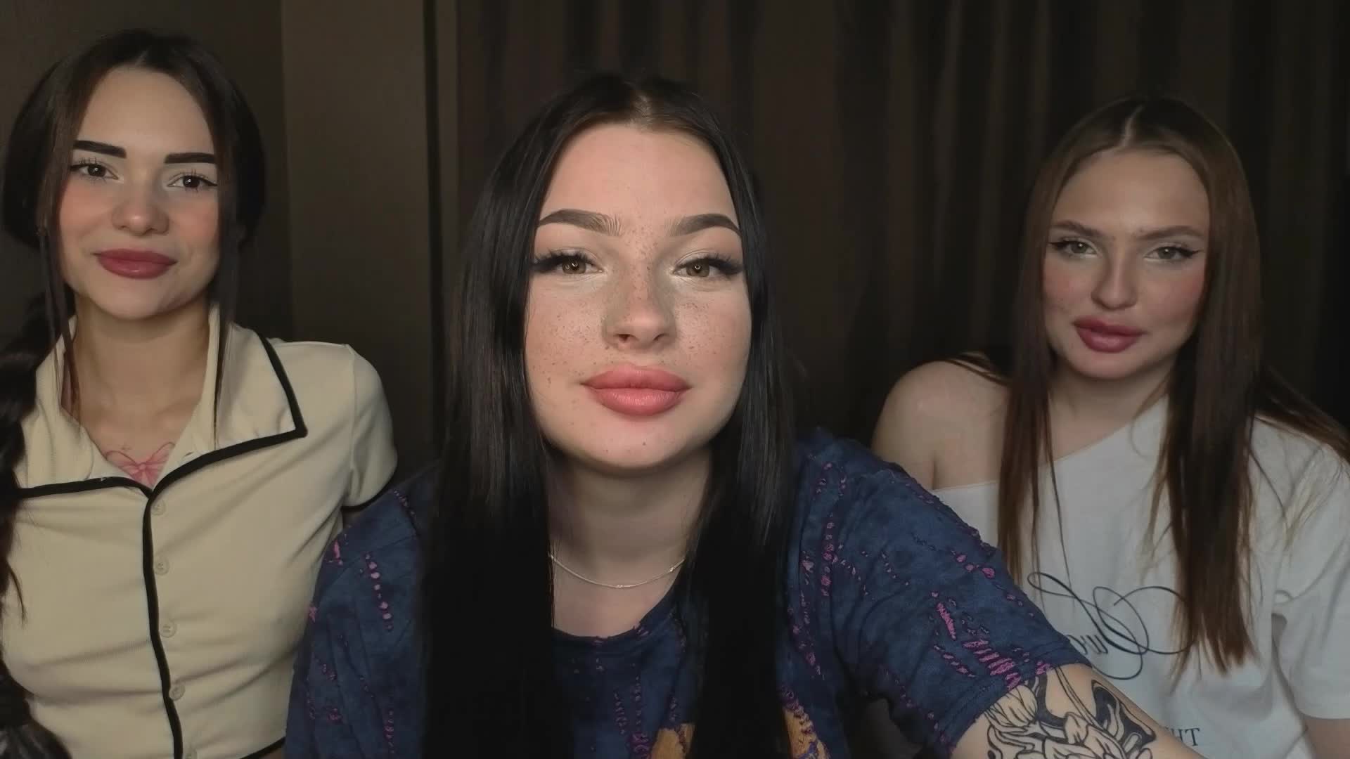 LisaAndDenis Live Sex December 19, 2025