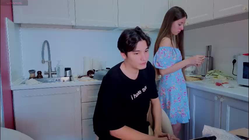 ihavepaws33 Live Sex December 14, 2025