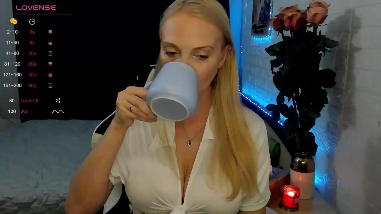 AmelieAndersen Live Sex 2025.10.04