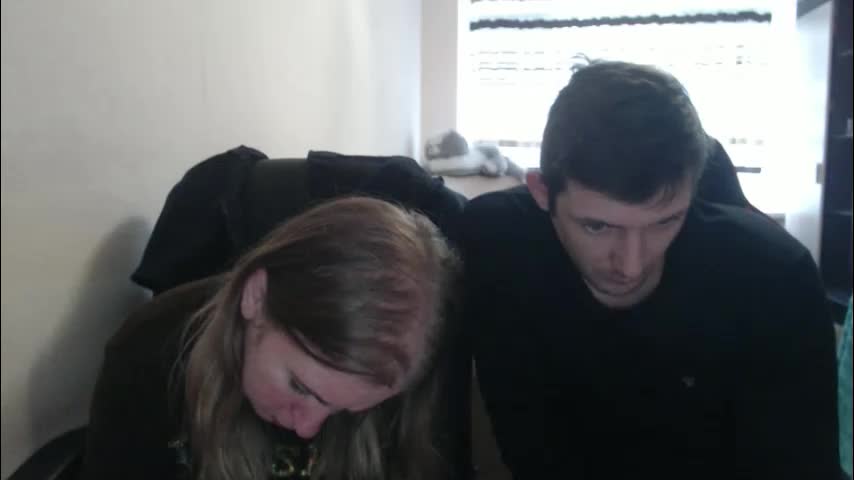 jenisandpeter Live Sex December 19, 2025