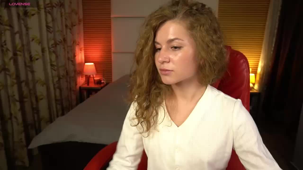 YoursGirlAlice Live Sex December 13, 2025