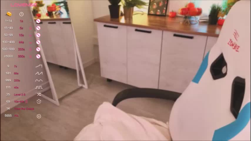 ooops_boobs Live Sex December 17, 2025