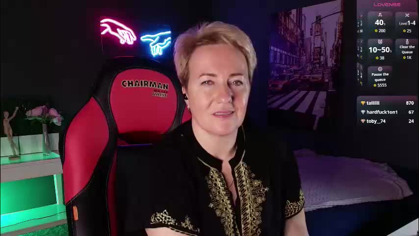 nika_smit Live Sex 2025.10.04