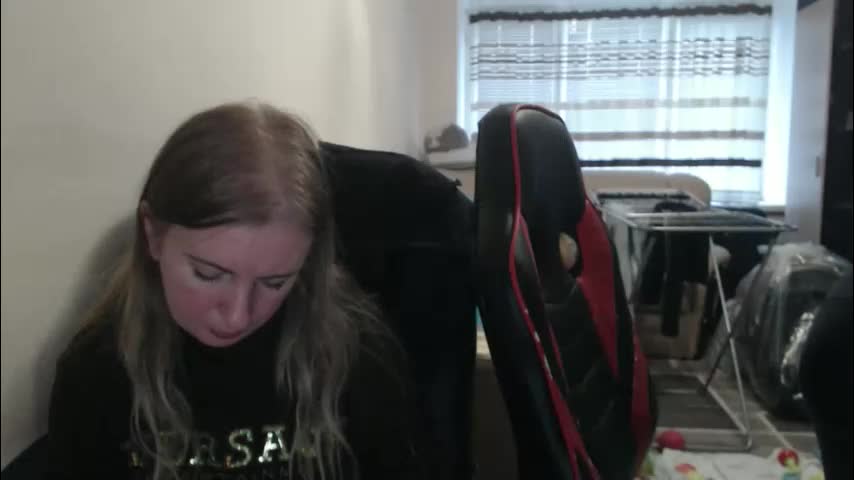 jenisandpeter Live Sex December 19, 2025