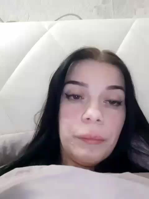 Luna29a Live Sex December 13, 2025