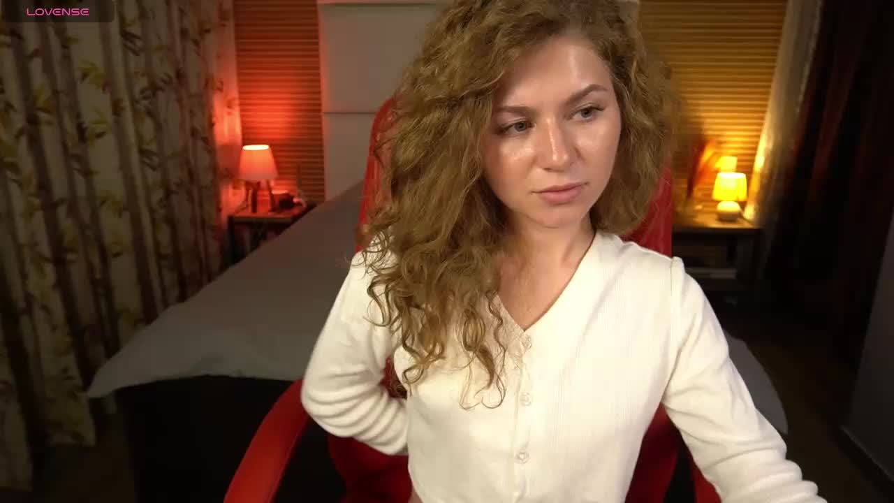 YoursGirlAlice Live Sex December 13, 2025