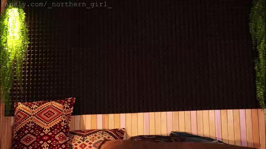 _northern_girl_ Live Sex December 13, 2025