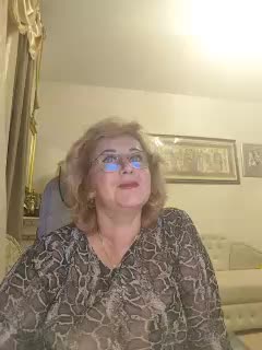 KarinkaSweet Live Sex December 17, 2025