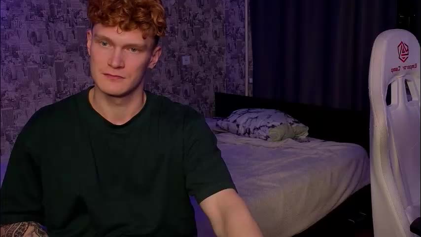 _reverse_gang_ Live Sex December 18, 2025