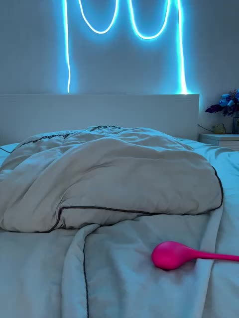 LunaLu13 Live Sex December 13, 2025