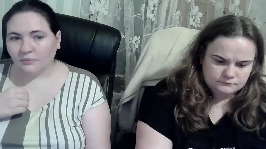 HollyXEva Live Sex December 17, 2025