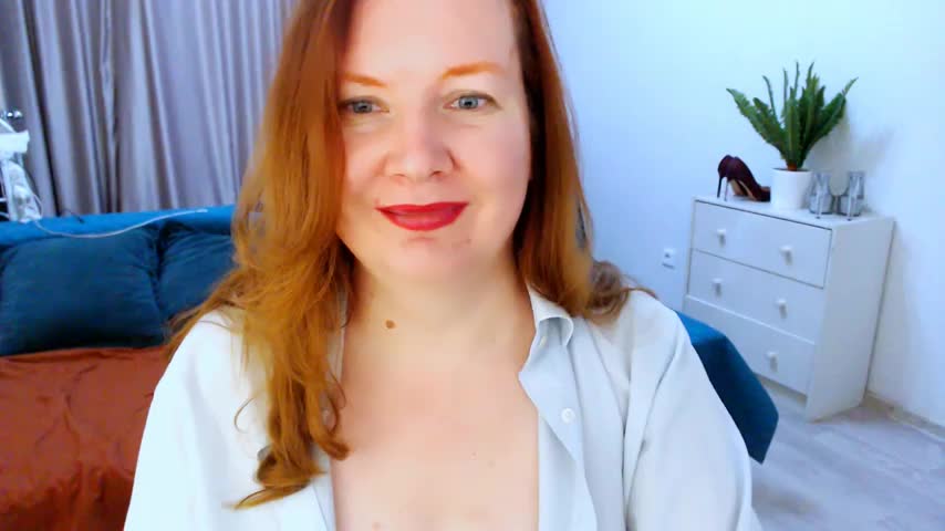 GoddessLara Live Sex December 13, 2025