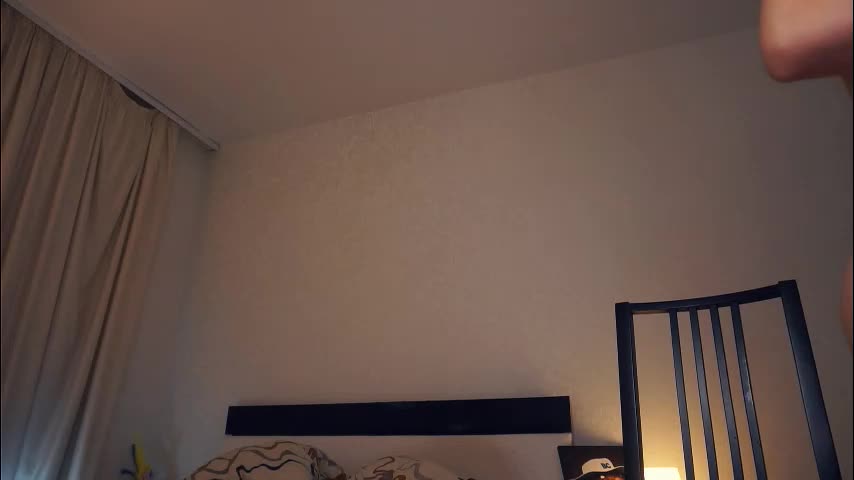 hip_hop_baby Live Sex December 14, 2025