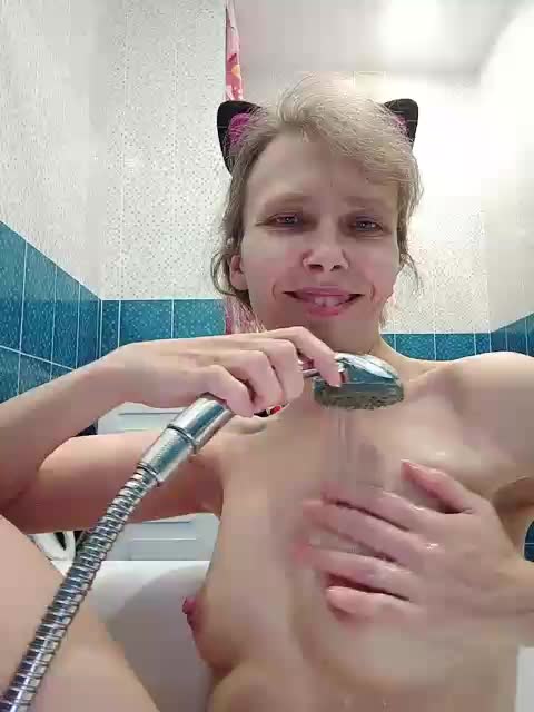 -Queen-Margo- Live Sex December 14, 2025