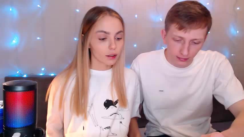 juliaanddima Live Sex December 17, 2025