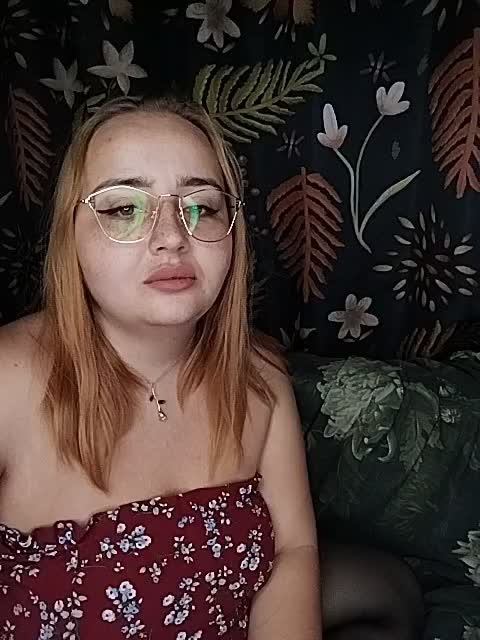 O-Juicy-pussy Live Sex December 12, 2025