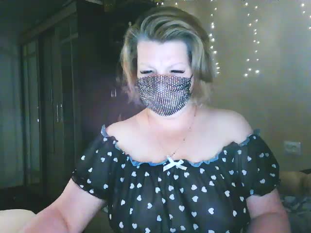 MsYummy Live Sex December 12, 2025