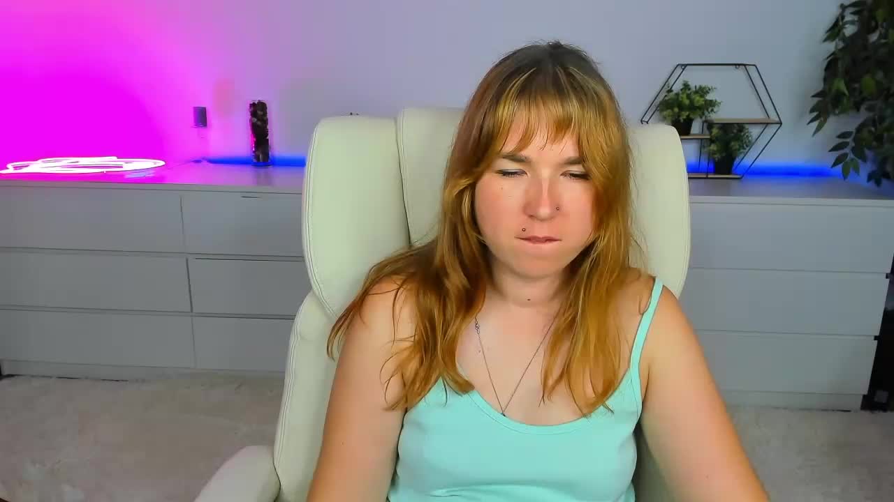 SofiiDarling Live Sex December 15, 2025