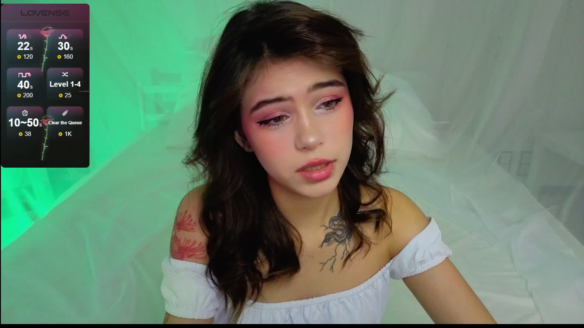 CoralineJones Live Sex December 18, 2025