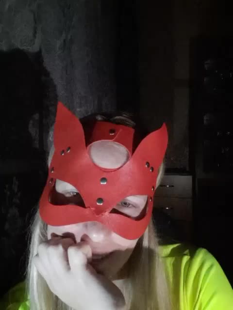 -nelya- Live Sex December 17, 2025