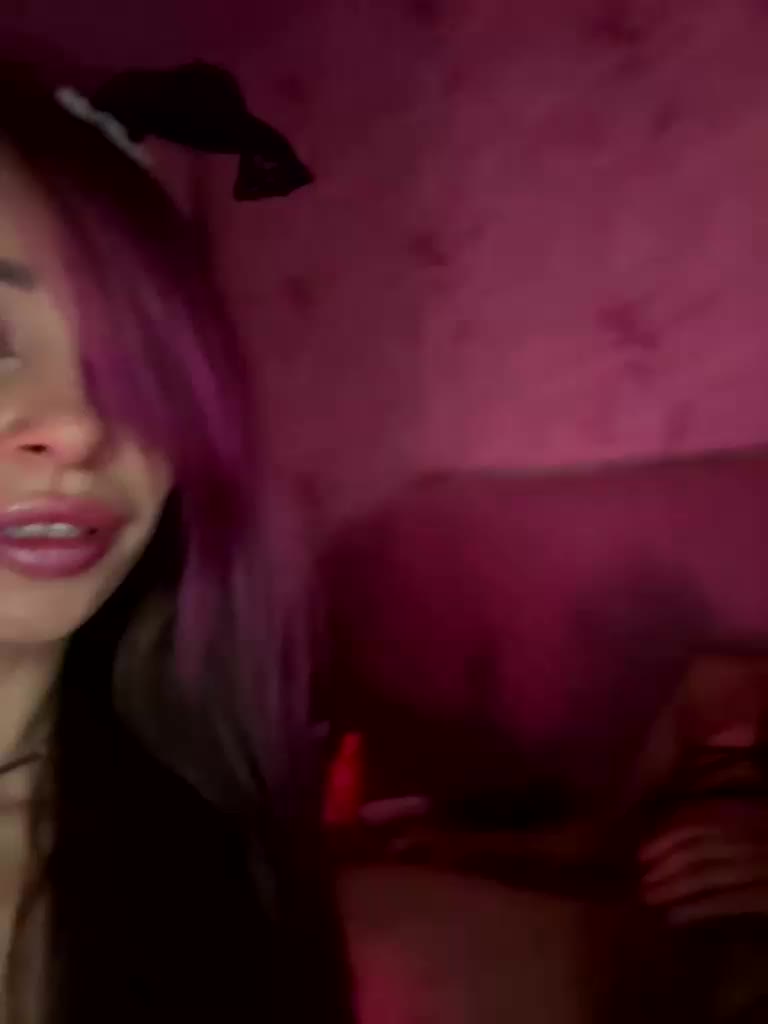 VIP17CoupleDream Live Sex December 18, 2025