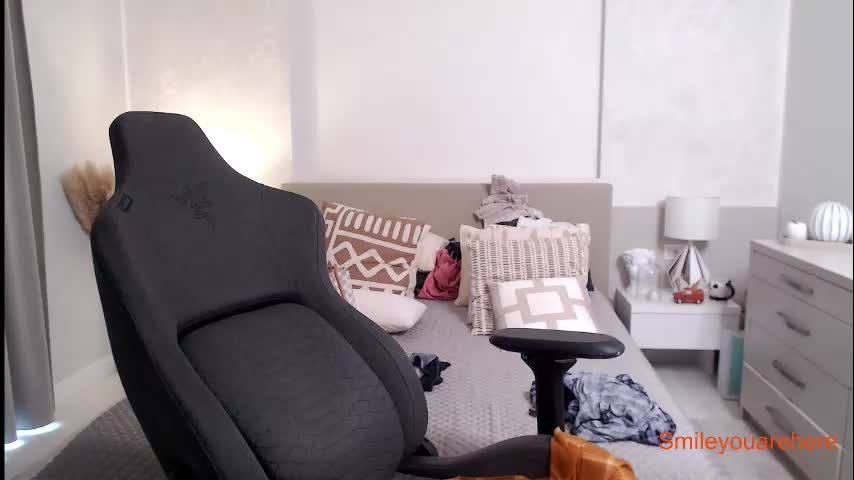 smileyouarehere Live Sex December 13, 2025