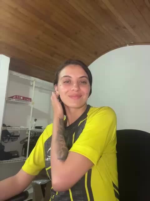 mariecam420 Live Sex December 14, 2025