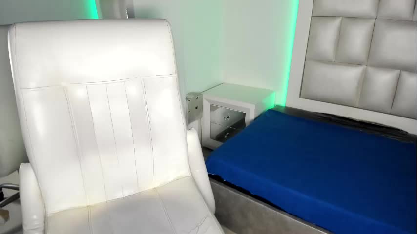 laura__js_ Live Sex December 15, 2025