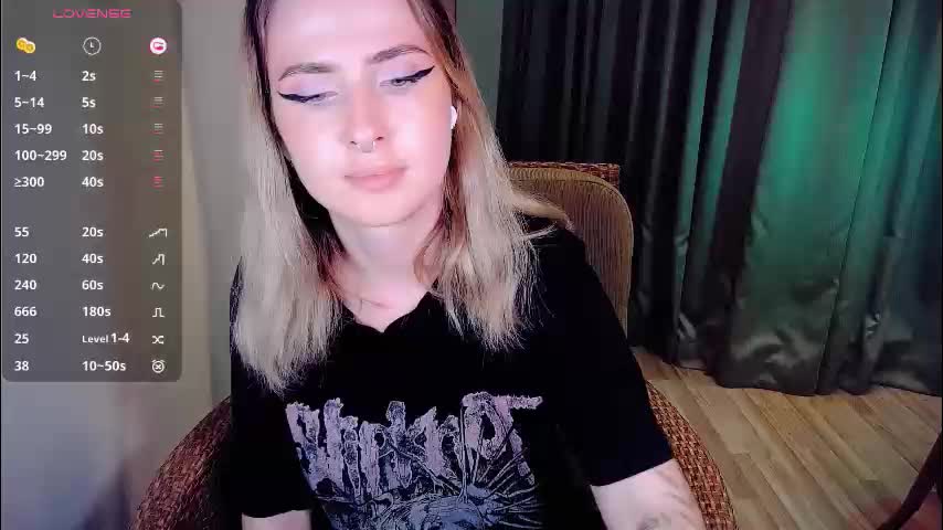 shyfoxxxy Live Sex December 13, 2025