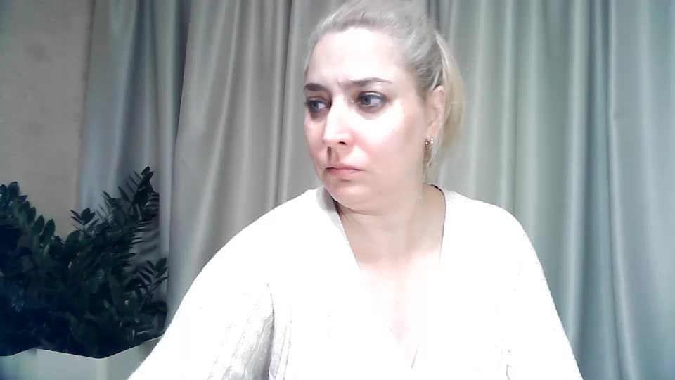 KickaIricka Live Sex December 13, 2025