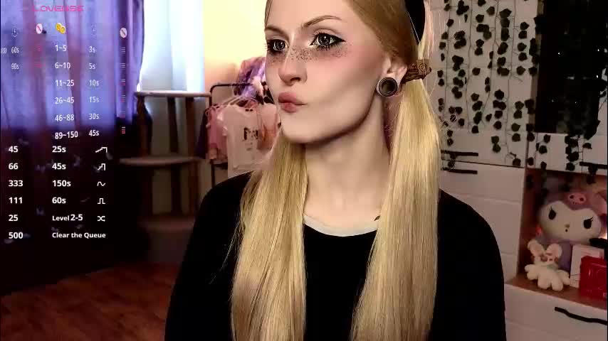 emimiy Live Sex December 13, 2025