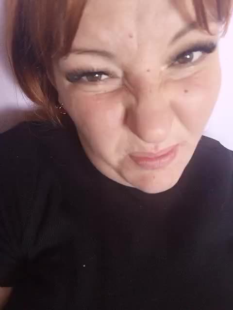 MiaLovely Live Sex December 14, 2025