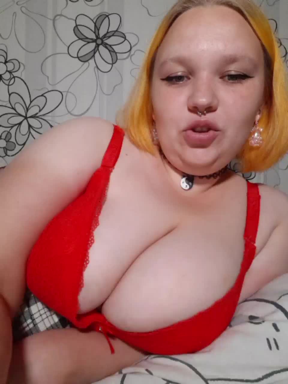 -MeooW- Live Sex December 17, 2025