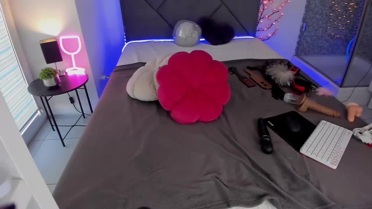 CassieEvans Live Sex December 17, 2025