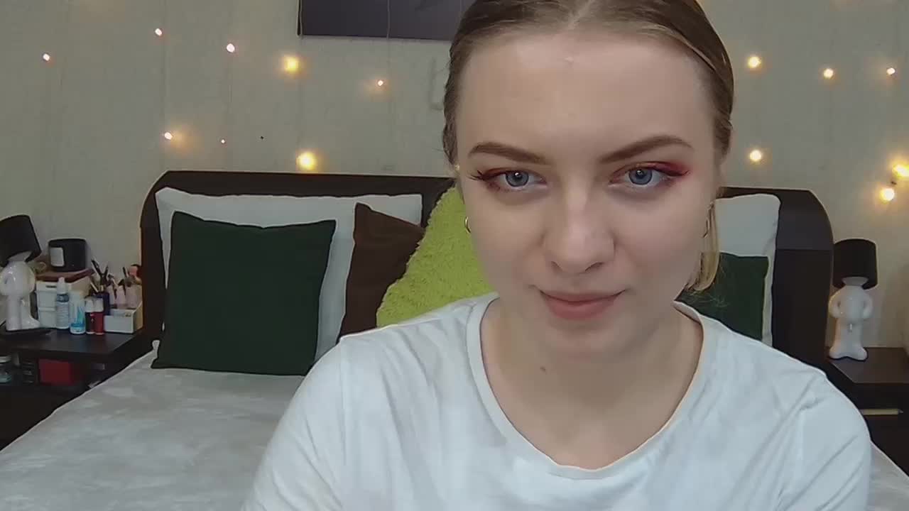 LinkaMalinka Live Sex December 13, 2025