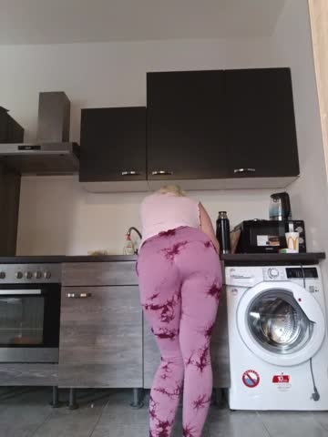 Vika211 Live Sex December 17, 2025