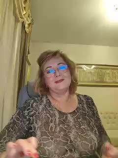 KarinkaSweet Live Sex December 17, 2025