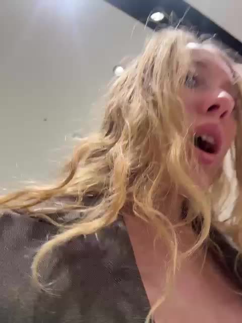 LiiBaby Live Sex December 17, 2025