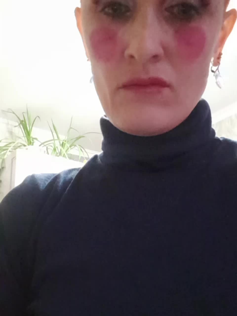 N-I-M-F-O-M-A-N-K-A Live Sex December 18, 2025