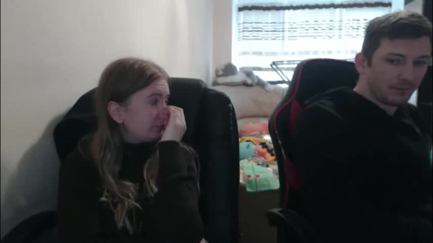 jenisandpeter Live Sex December 19, 2025