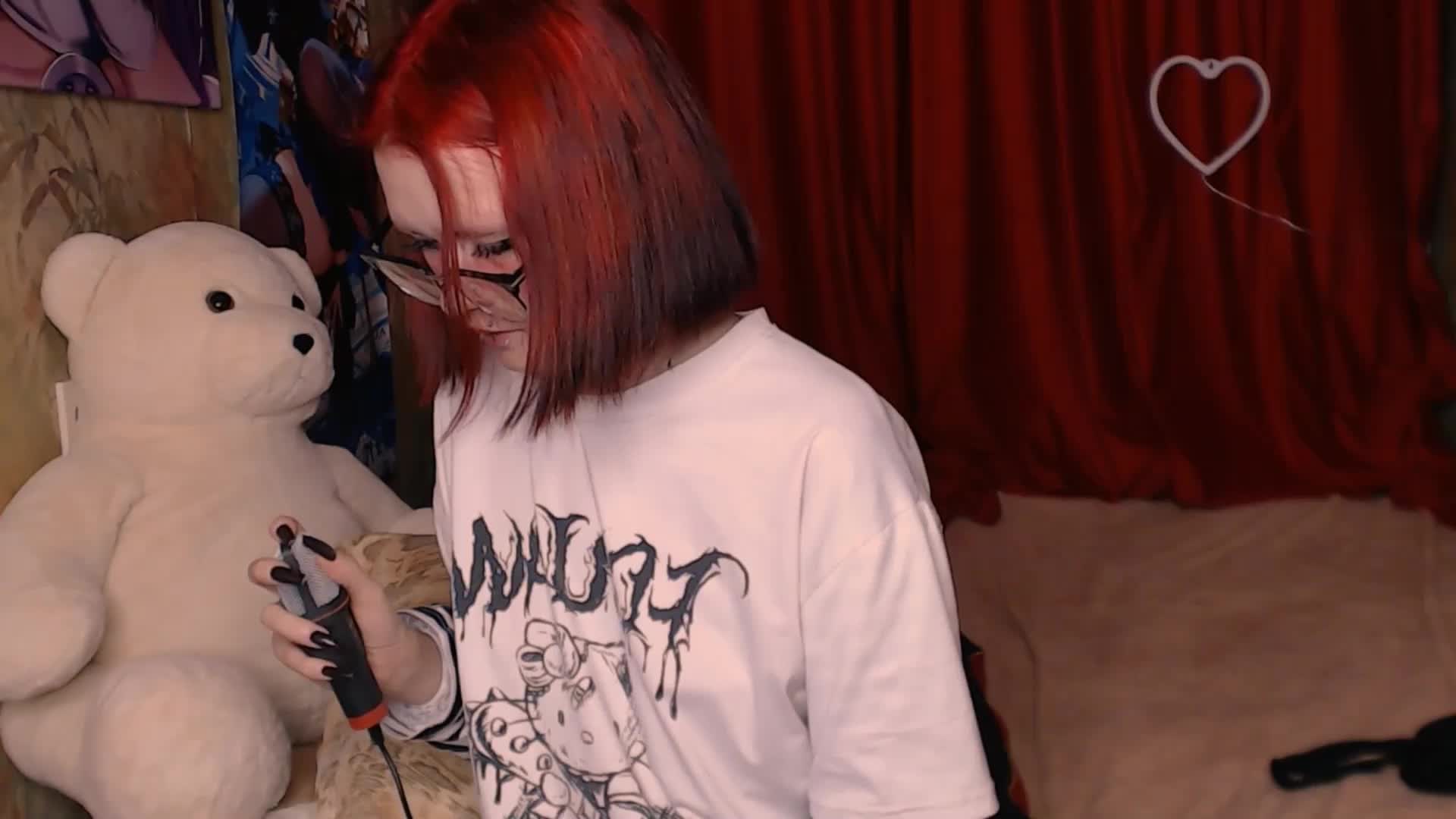 Velvet-and-Venom Live Sex December 17, 2025