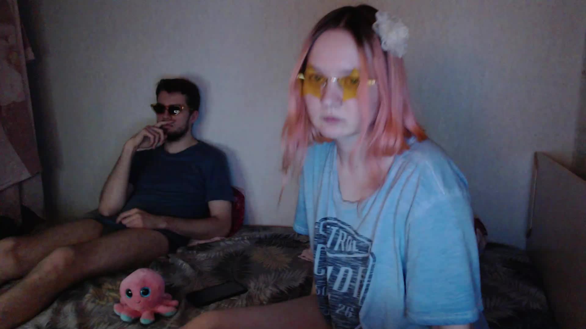 ElectroCinnamon Live Sex October 4, 2025